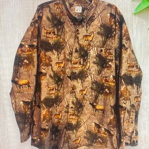 Columbia Camouflage Button-Up Shirt